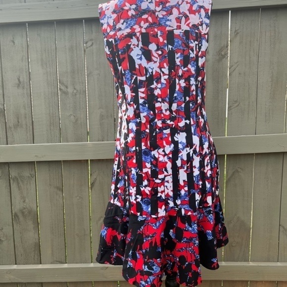 Peter Pilotto Bright Colored Sleeveless Dress with Ruffled Hem - Picture 6 of 14